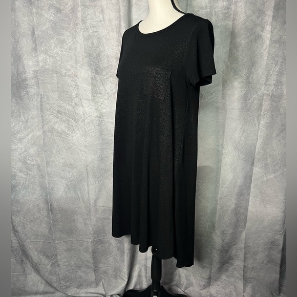 LuLaRoe Carly Elegant Black & Glitter Short Sleeve Swing Dress with High-Low Hem - Picture 4 of 11